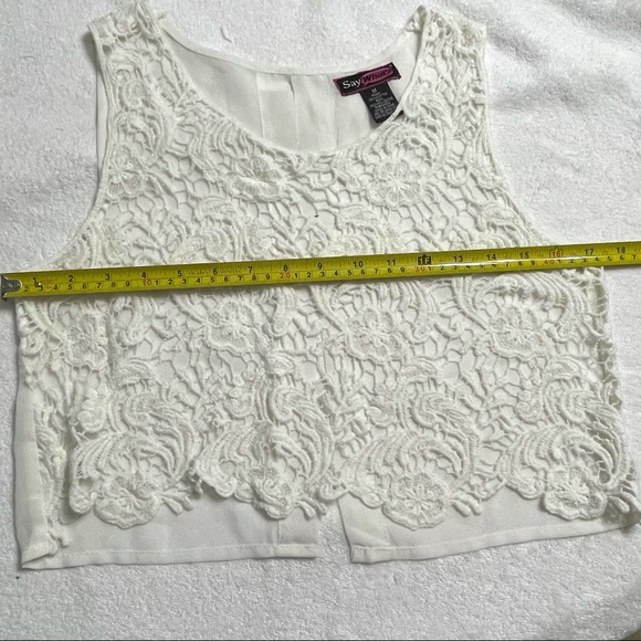 Say What ? Crop Top White Size M Embroidered Open sleeveless Slit Back - Picture 5 of 8